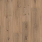 licht beige eiken vloer met rechte planken en natuurlijke houtstructuur met zichtbare noesten