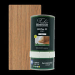 blik met olielaag bescherming Rubio Monocoat Oil Plus 2C Aqua en kleurstaal licht bruin eiken met fijne houtnerf structuur