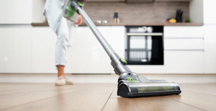 Laminaat schoonmaken en dweilen