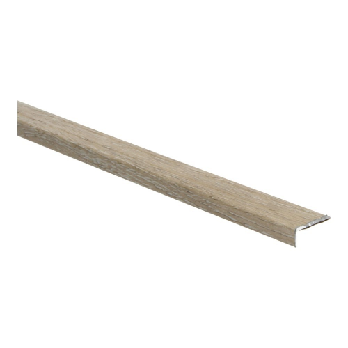 Overgangsprofiel in licht beige eiken structuur met smalle nerf en rechte afwerking, geschikt voor vloerafwerking en overgang tussen ruimtes.