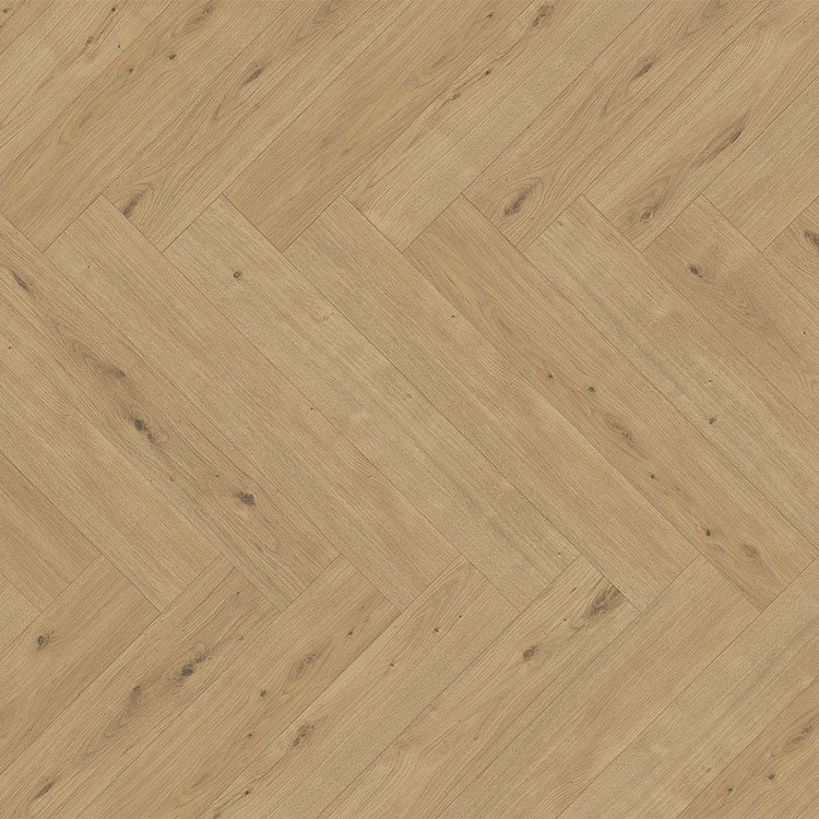 licht beige eiken vloer met visgraat patroon en subtiele noestenstructuur