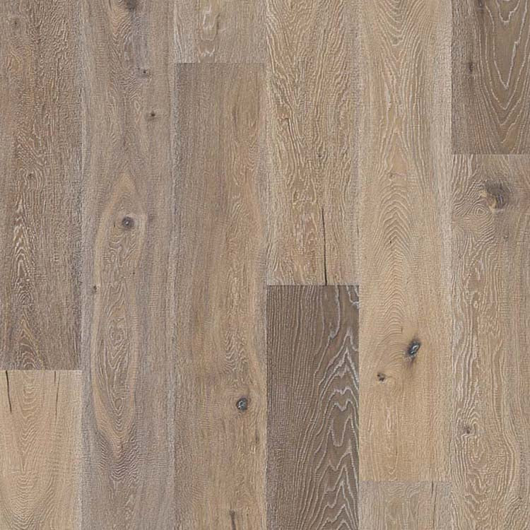 licht beige eiken vloer met matte afwerking, brede planken en natuurgetrouwe houtnerfstructuur met zichtbare knoesten en lichte kleurvariaties in het oppervlak