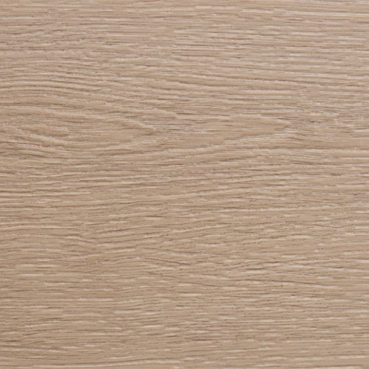licht beige eiken vloer met fijne houtnerf structuur en zachte matte afwerking