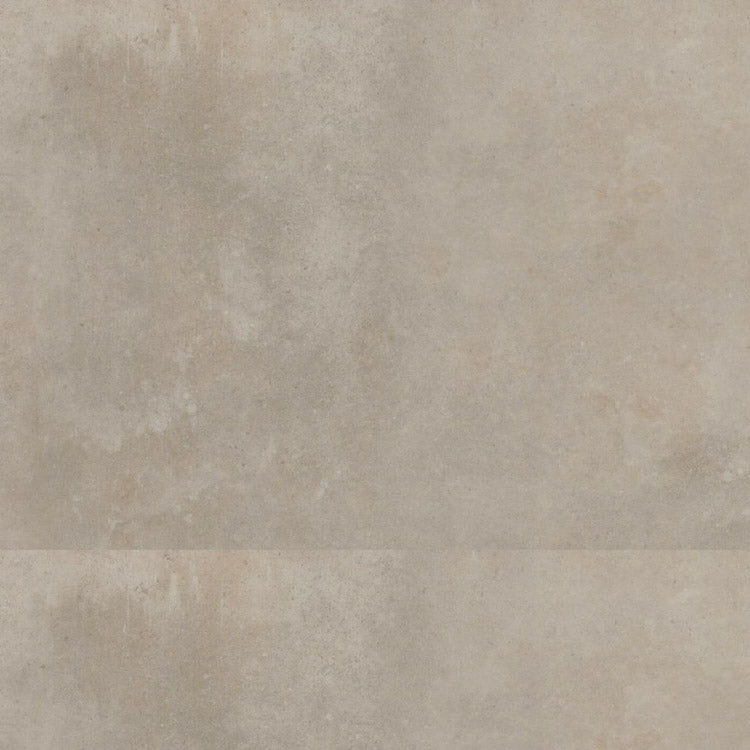beige tegelvloer met grote tegels en zachte, subtiele vlekkerige structuur in een matte afwerking