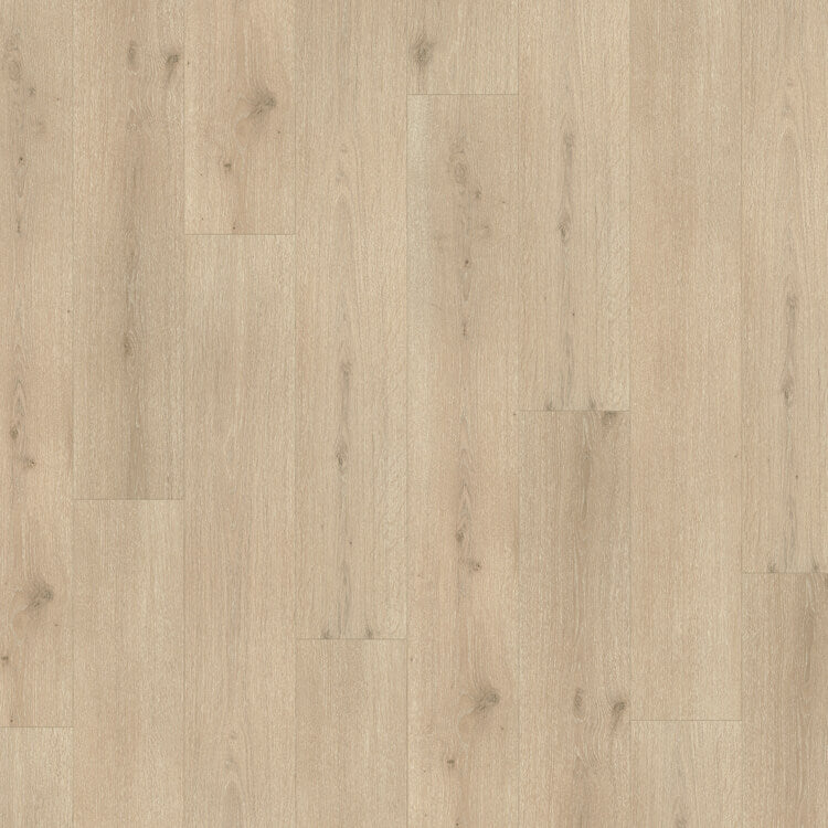 licht beige eiken vloer met subtiele houtstructuur en smalle planken in recht gelegd patroon