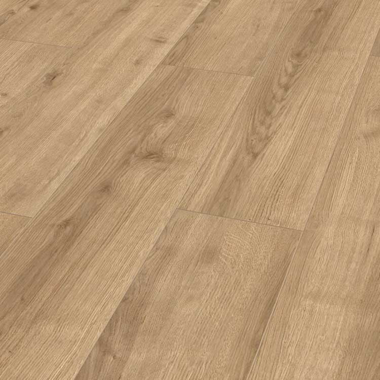 lichte beige eiken vloer met brede planken, natuurlijke houtstructuur met subtiele noesten en fijne nerfdetails