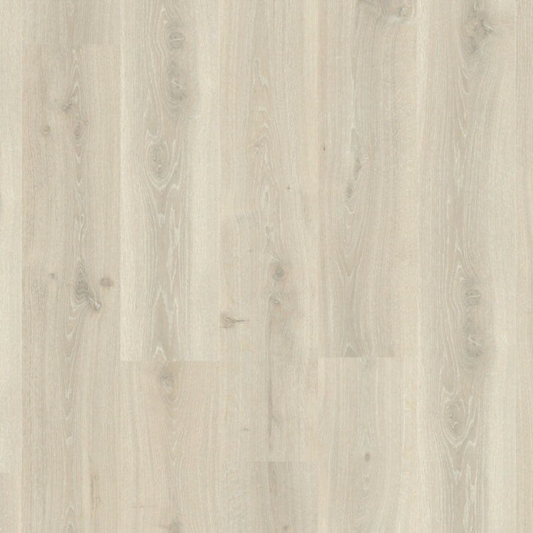 lichte beige eiken vloer met natuurlijke houtstructuur en zichtbare noesten, brede planken