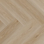 licht eiken visgraatvloer met een fijne houtnerfstructuur en lichte beige tinten in brede planken