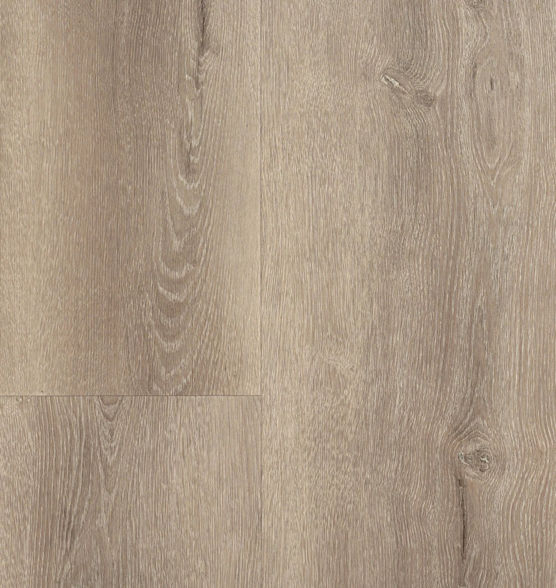 licht beige eiken vloer met natuurlijke houtstructuur en zichtbare noesten in brede planken