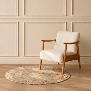 lichte beige eiken vloer met subtiele houtstructuur en fijne nerven, brede planken zonder opvallend patroon