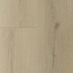 Licht beige eiken vloer met smalle planken en subtiele houtnerfstructuur, natuurlijke knoesten zichtbaar in het patroon.