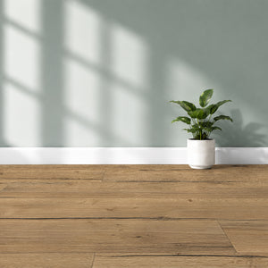 licht beige eiken vloer met een matte afwerking en subtiele houtnerven in een recht gelegd patroon met brede planken