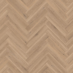 licht beige eiken visgraatvloer met subtiele houtnerfstructuur en kleine noesten