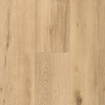 lichte beige eiken vloer met matachtige structuur en subtiele noesten en nerven in brede planken