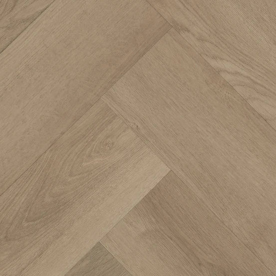 licht beige eiken visgraatvloer met natuurlijke houtstructuur en brede planken