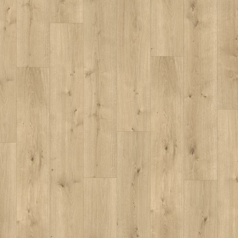 lichte beige eiken vloer met brede planken en subtiele houtnerfstructuur met enkele noesten